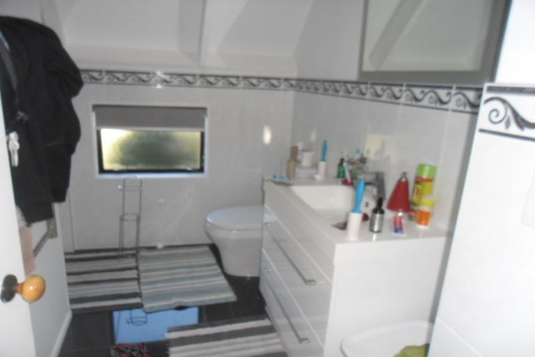 Photo of property in 7 Hurworth Grove, Waikanae, 5036