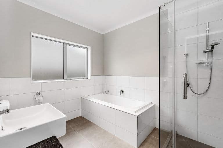 Photo of property in 32 Magellan Rise, Flagstaff, Hamilton, 3210