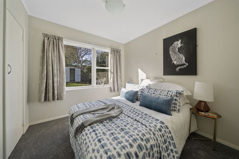 Photo of property in 24 Mcgowan Road, Wainuiomata, Lower Hutt, 5014