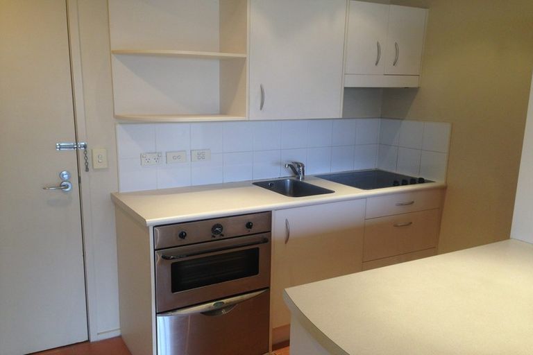 Photo of property in The Rennaissance, 6h/18 Ronwood Avenue, Manukau, Auckland, 2104