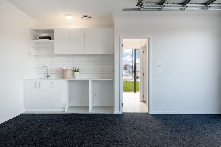 Photo of property in 75 Harewood Street, Whenuapai, Auckland, 0618