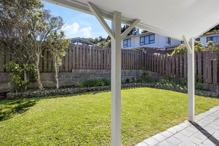 Photo of property in 1a Tralee Place, Johnsonville, Wellington, 6037