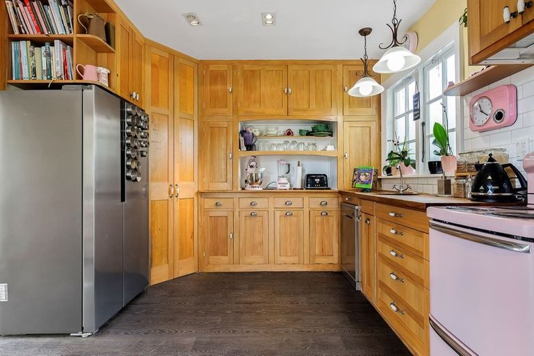 Photo of property in 77 Ryan Street, Phillipstown, Christchurch, 8011