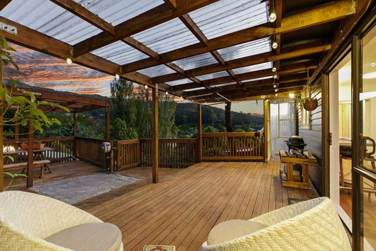 Photo of property in 53 Lowry Crescent, Stokes Valley, Lower Hutt, 5019