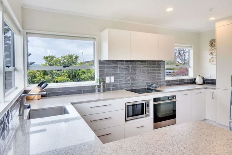 Photo of property in 77 Opaheke Road, Opaheke, Papakura, 2113