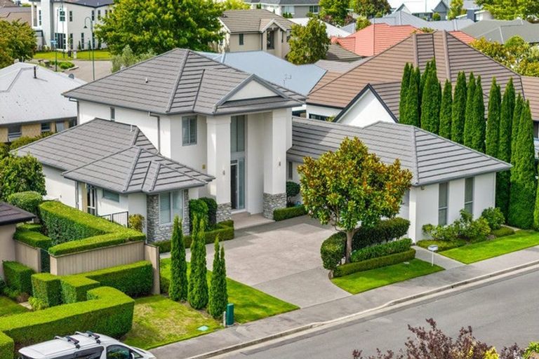 Photo of property in 33 Applefield Court, Northwood, Christchurch, 8051