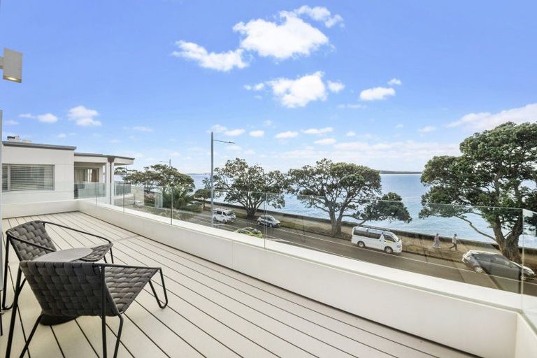 Photo of property in 5/217 Tamaki Drive, Kohimarama, Auckland, 1071