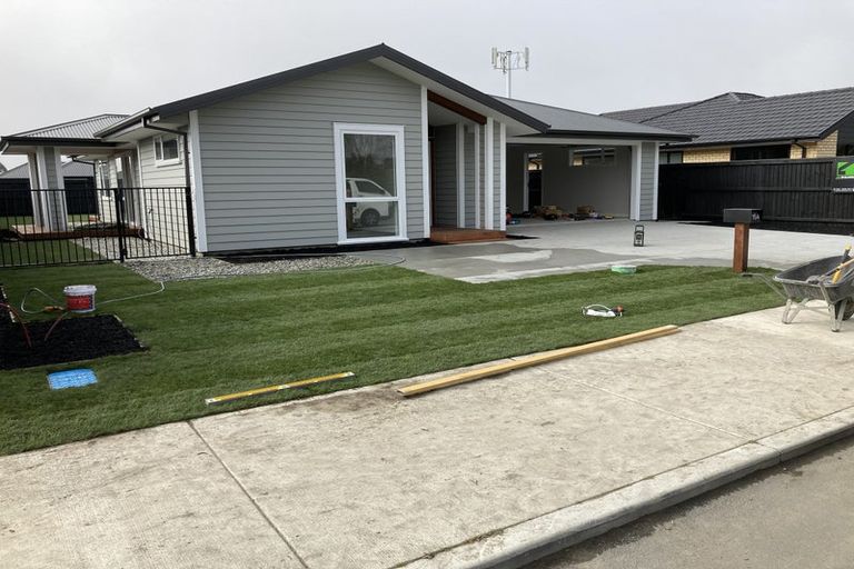 Photo of property in 154 Rangiora Woodend Road, Woodend, 7610
