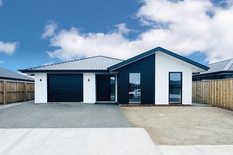 Photo of property in 3 Cousins Street, Woodend, 7691