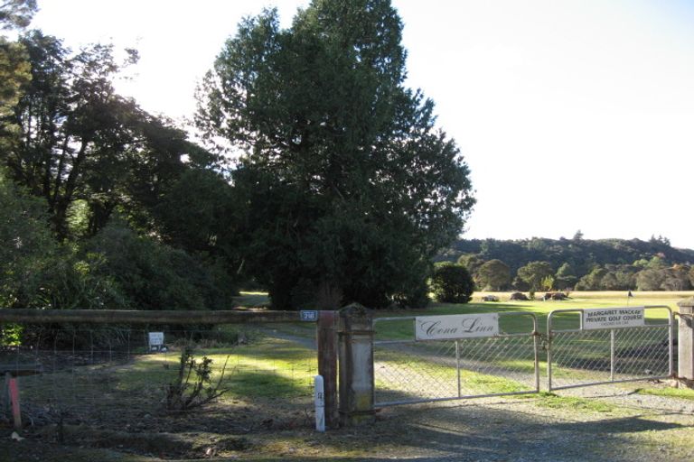 Photo of property in 191 Breakneck Road, Herbert, 9495