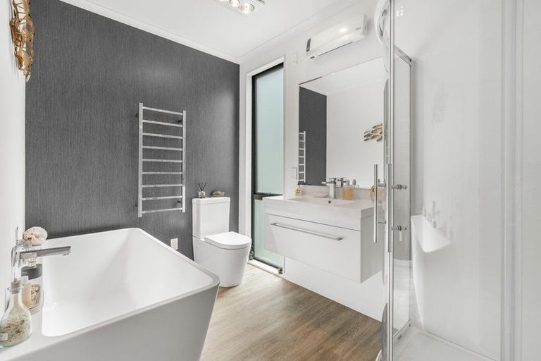 Photo of property in 281d Gladstone Road North, Mosgiel, 9092