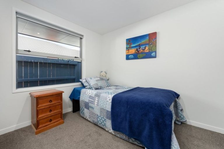 Photo of property in 18 Marion Crescent, Papamoa Beach, Papamoa, 3118