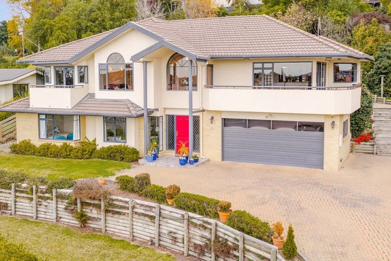 Photo of property in 41 Hetley Crescent, Taradale, Napier, 4112