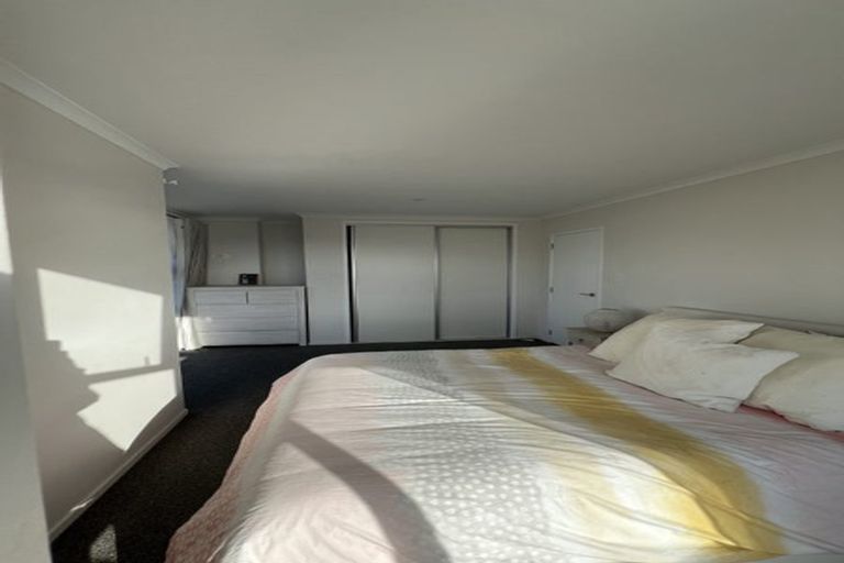 Photo of property in 32 Raranga Lane, Hobsonville, Auckland, 0616