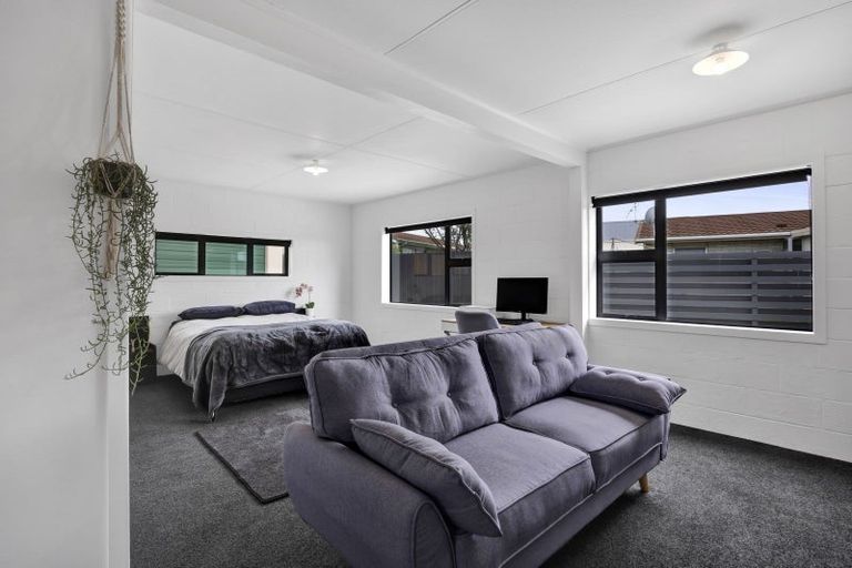 Photo of property in 35 Collins Street, Hawera, 4610