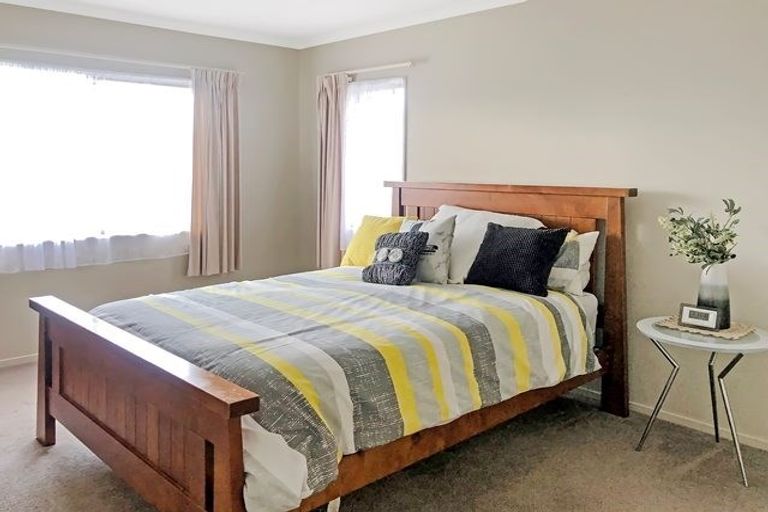 Photo of property in 2/60 Salisbury Road, Birkdale, Auckland, 0626