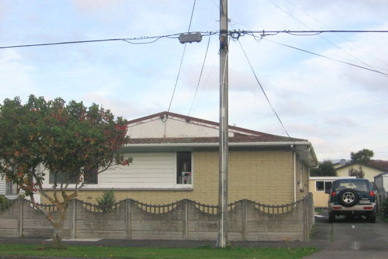 Photo of property in 7b Kiwi Street, Alicetown, Lower Hutt, 5010