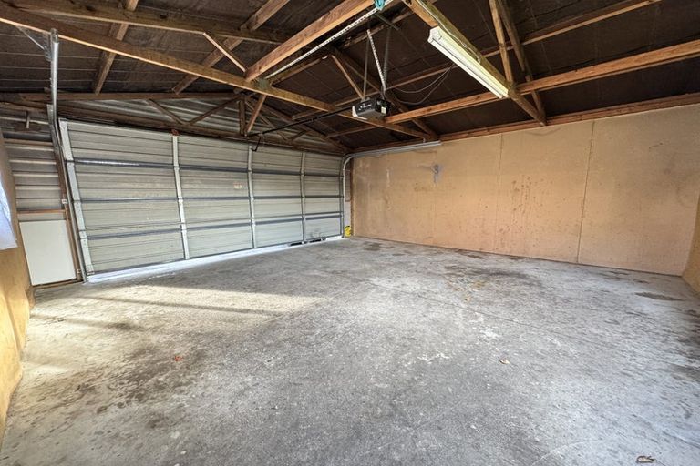 Photo of property in 48a Hollyford Avenue, Bryndwr, Christchurch, 8053