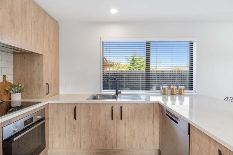 Photo of property in 1/214 Barrington Street, Somerfield, Christchurch, 8024