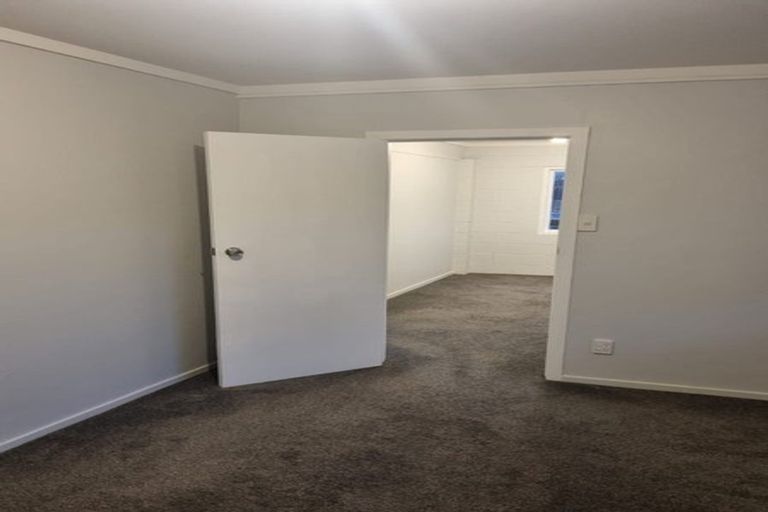 Photo of property in 52 Cramond Drive, Mangere East, Auckland, 2024