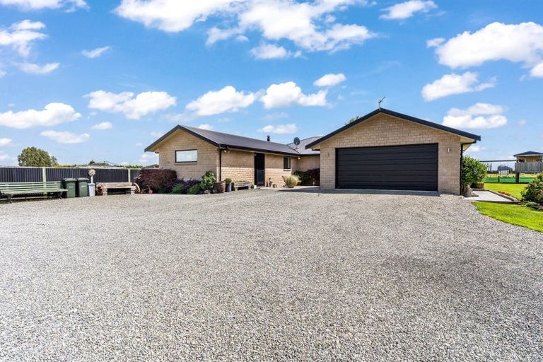 Photo of property in 65 Racecourse Road, Winton, 9782
