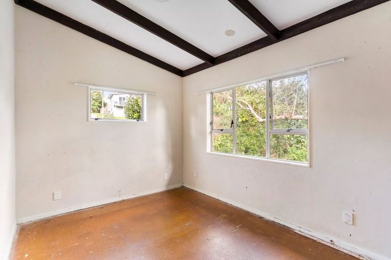 Photo of property in 11 Poplar Road, Stanmore Bay, Whangaparaoa, 0932