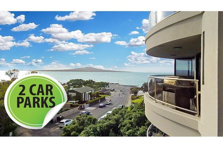 Photo of property in 175h Hurstmere Road, Takapuna, Auckland, 0622