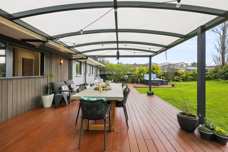 Photo of property in 74 Angelo Avenue, Howick, Auckland, 2014
