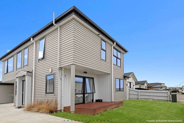 Photo of property in 16 Bliss Court, Takanini, 2110