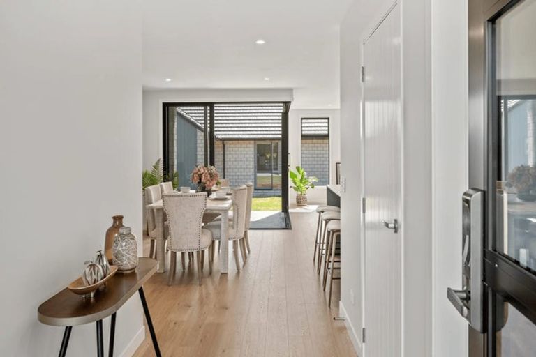 Photo of property in 111 Mclarin Road, Glenbrook, 2681