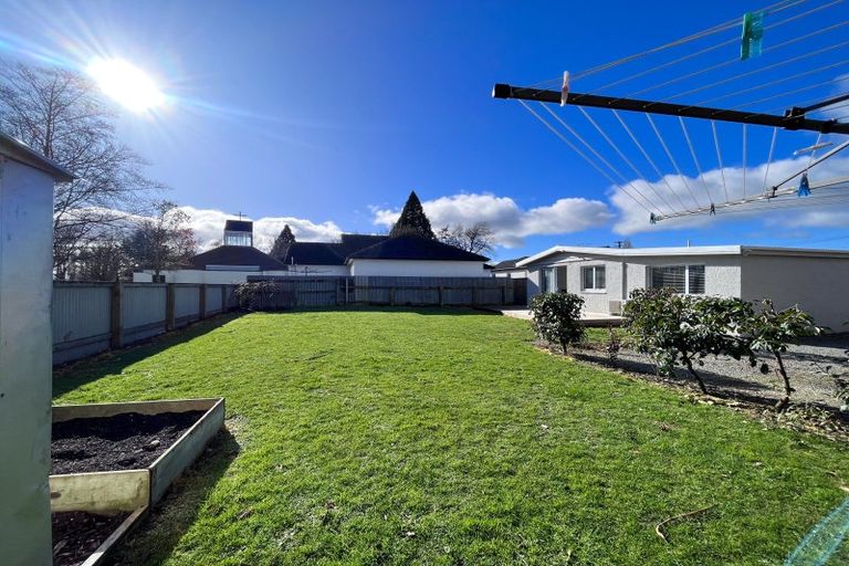 Photo of property in 74 Great North Road, Winton, 9720