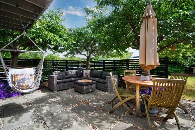 Photo of property in 8 Acheron Place, Lake Hayes, Queenstown, 9304