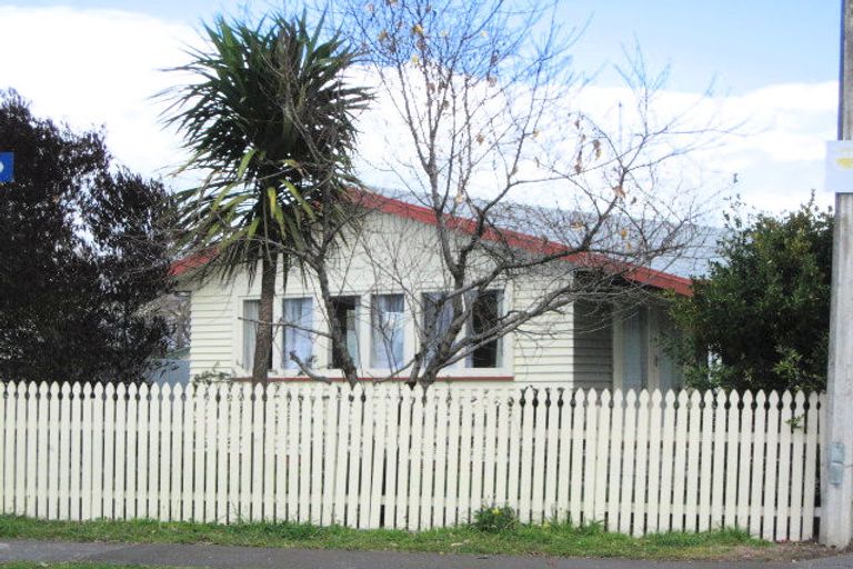 Photo of property in 28 Elliott Crescent, Havelock North, 4130