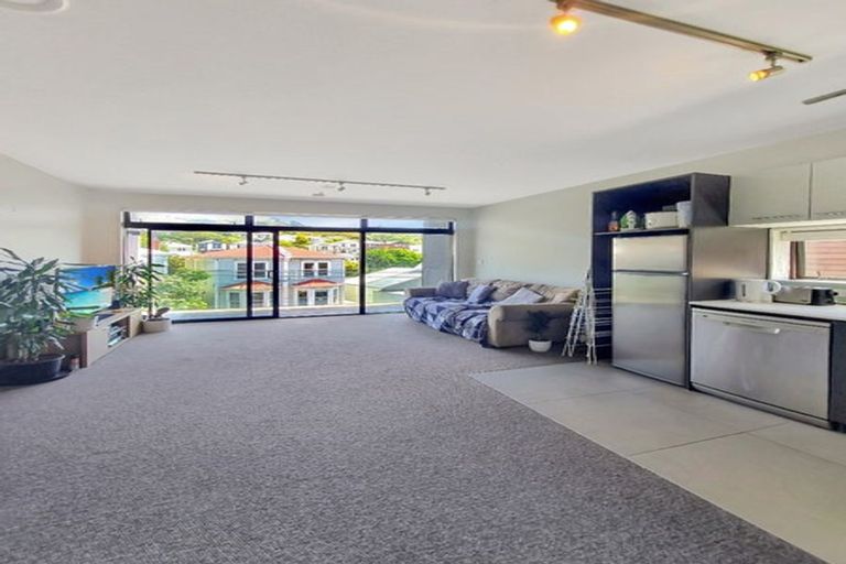 Photo of property in Detroit Apartments, 310/181 Tasman Street, Mount Cook, Wellington, 6021