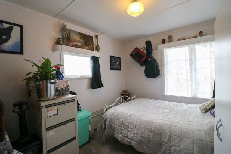 Photo of property in 11 Ahuru Street, Marton, 4710