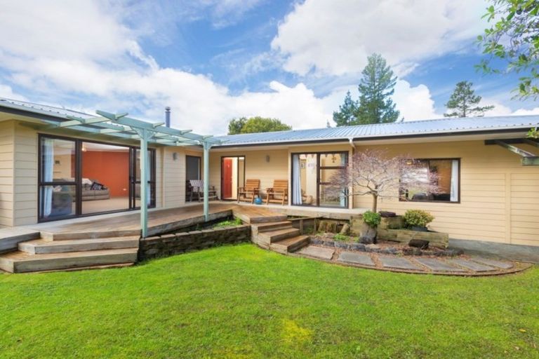 Photo of property in 236 Kaipara Flats Road, Dome Forest, Warkworth, 0981
