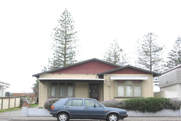 Photo of property in 46 Te Awa Avenue, Te Awa, Napier, 4110