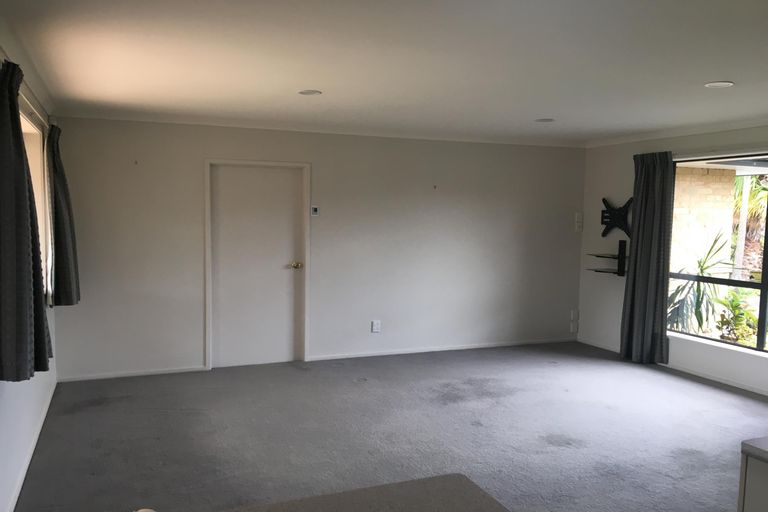 Photo of property in 8 Edkins Road, Kerikeri, 0230