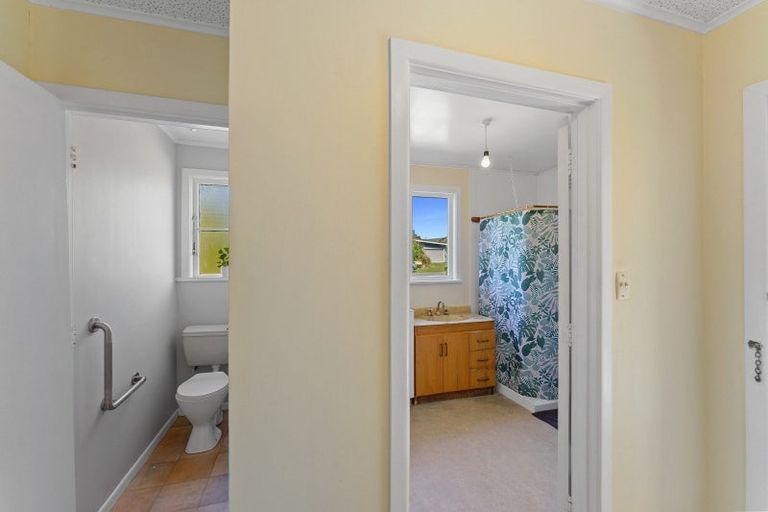 Photo of property in 13 Dixie Street, Te Horo Beach, Otaki, 5581