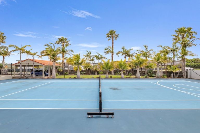 Photo of property in 7/340n Gulf Harbour Drive, Gulf Harbour, Whangaparaoa, 0930