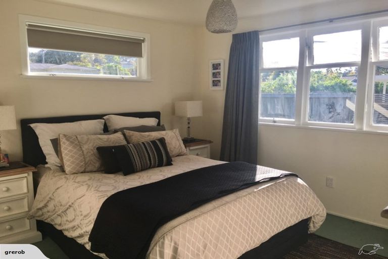 Photo of property in 1/156 Nile Road, Milford, Auckland, 0620