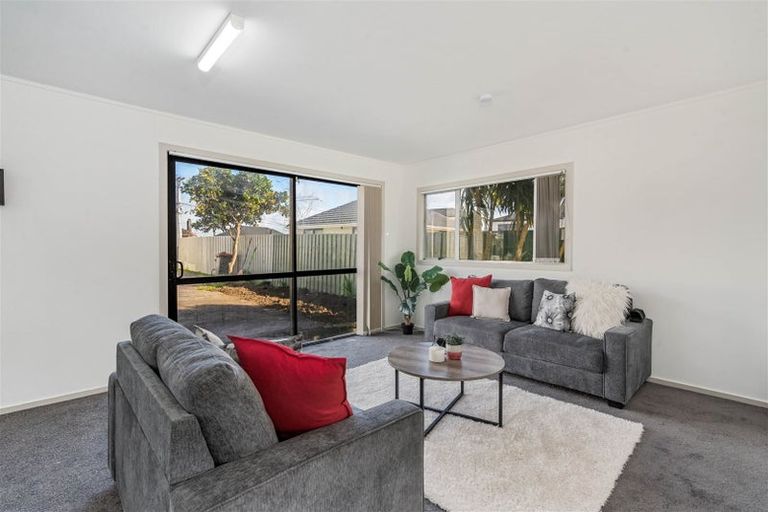 Photo of property in 3 Julian Place, Otara, Auckland, 2023