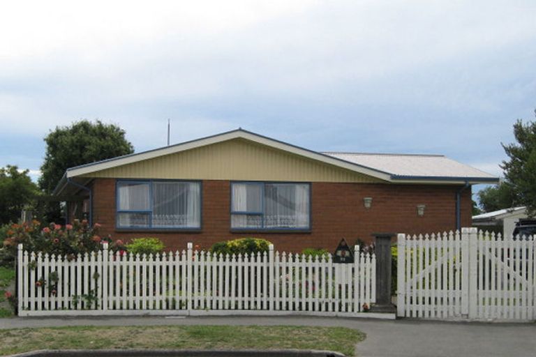 Photo of property in 22 Pateke Place, Bromley, Christchurch, 8062