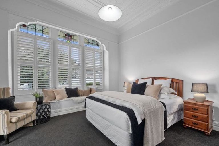 Photo of property in 58 Hinemoa Street, Birkenhead, Auckland, 0626