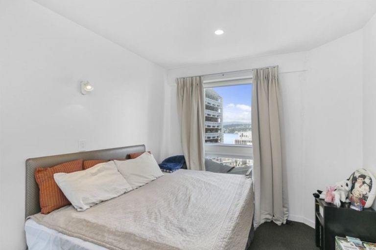 Photo of property in Terrace Heights Apartments, 7d/163 The Terrace, Wellington Central, Wellington, 6011