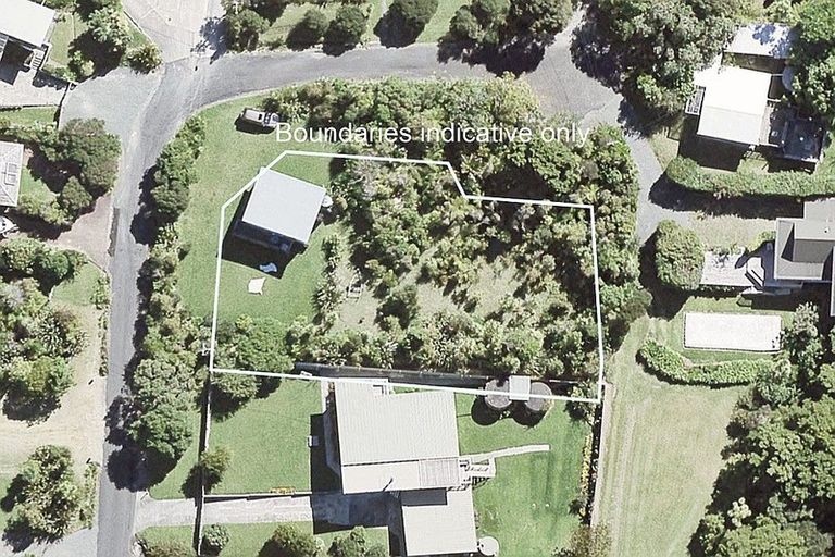 Photo of property in 8 Spray Crescent, Leigh, 0985