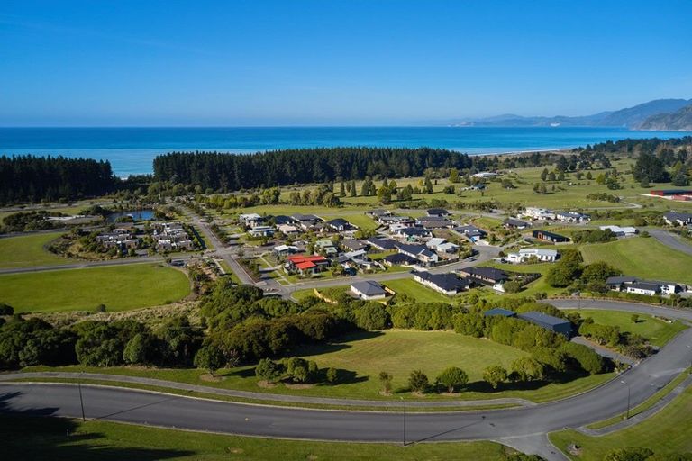 Photo of property in 4 Ingles Drive, Kaikoura Flat, Kaikoura, 7371