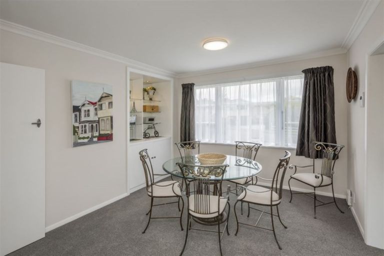 Photo of property in 169 Weraroa Road, Levin, 5510