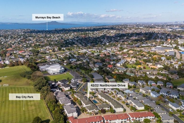 Photo of property in 42/22 Northcross Drive, Oteha, Auckland, 0632