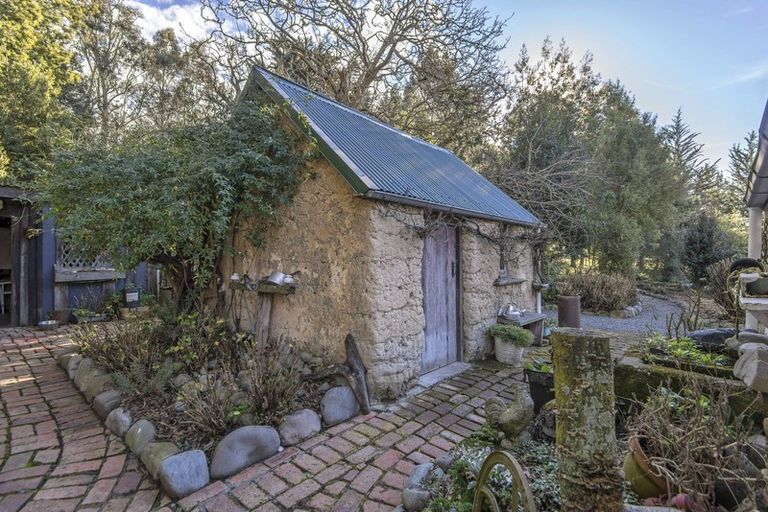 Photo of property in 204 Downs Road, Hororata, Darfield, 7572